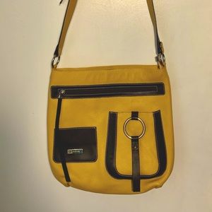 Genuine leather purse, great condition, never used